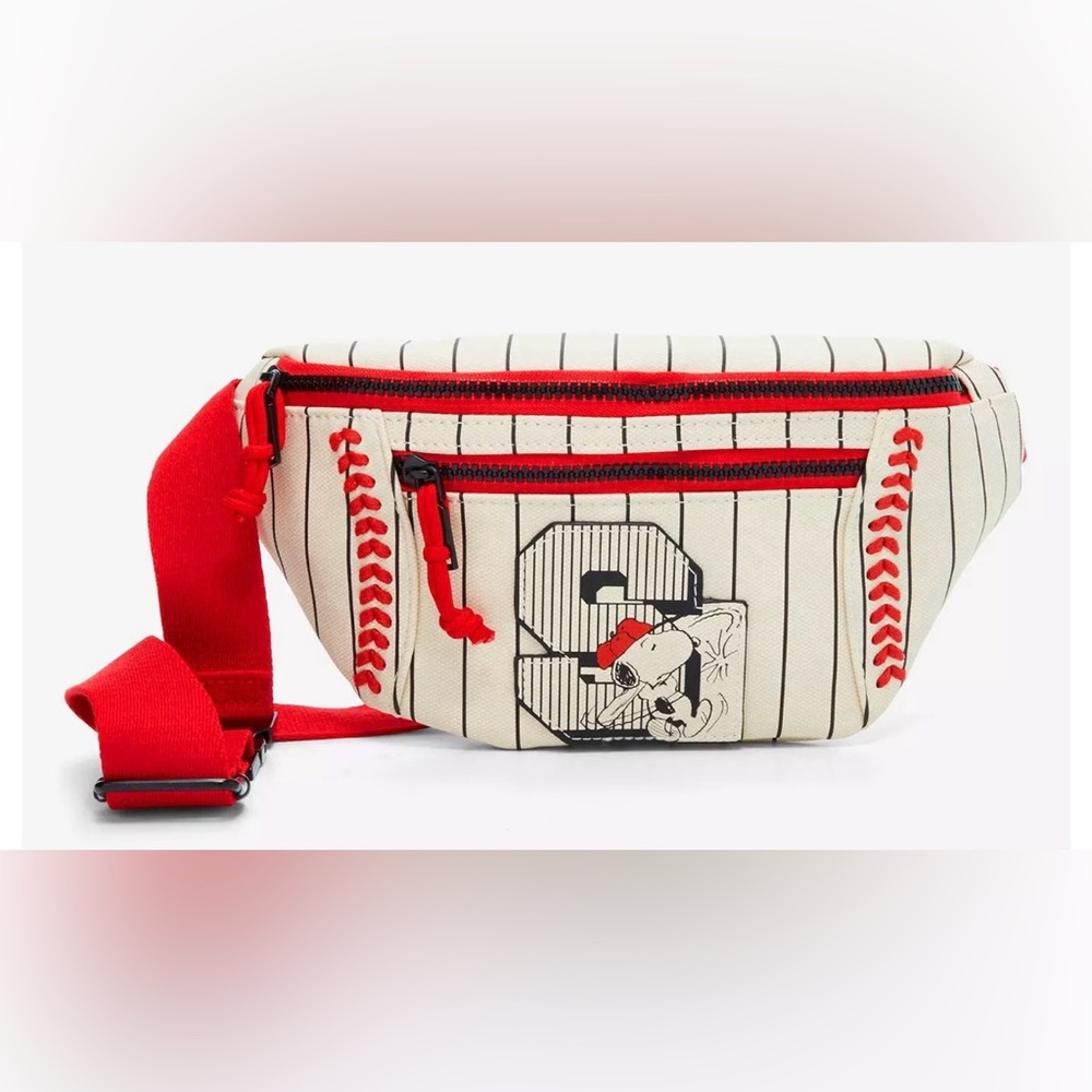 Peanuts Snoopy Baseball Belt Bag- NWT